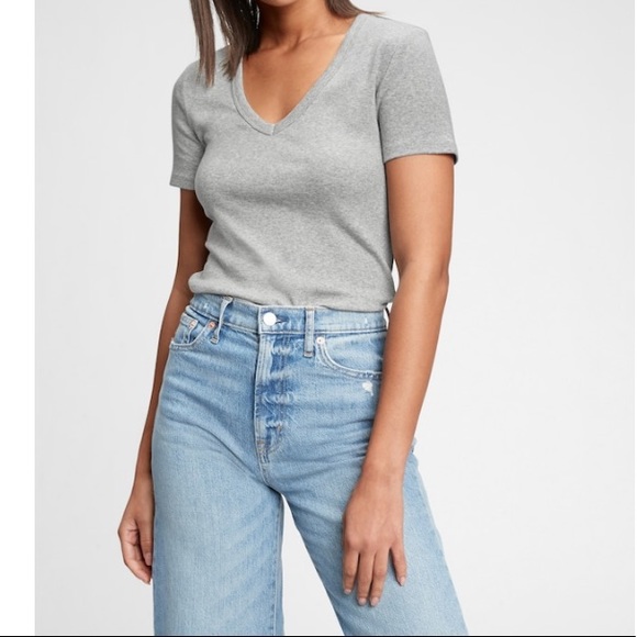 3 Set Modern Short Sleeve V Neck Tees L - Picture 2 of 8